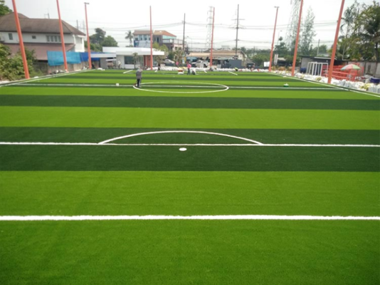 Kích cỡ các đường giới hạn trong sân cỏ nhân tạo 7 người