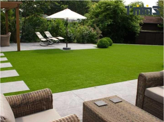 Khi mua cỏ nhân tạo Biên Hoà bạn cần cân nhắc về chất lượng – giá cả - đơn vị cung cấp